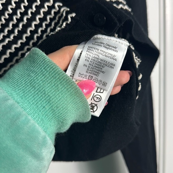 Paule Ka Black and White Stripe Wool Cropped Button Up Cardigan L Quiet Luxury - Picture 3 of 11